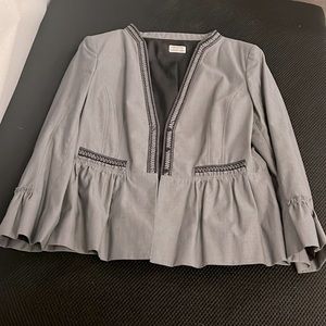 Gorgeous piece for office and formal events. Barely wornand in mint condition.